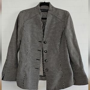 Dana Buchman blazer size 8